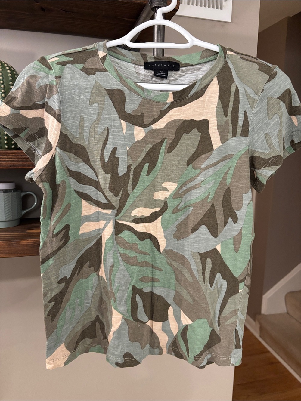 Sanctuary Olive & Sage Camo Short Sleeve Tee | Size XS